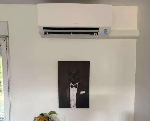 Pose d'une climatisation DAIKIN à Arthès (81), Lescure-d'Albigeois, MT SERVICES