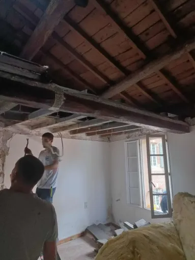AVANT / APRÈS : Rénovation complète dans le centre historique d’Albi, Lescure-d'Albigeois, MT SERVICES