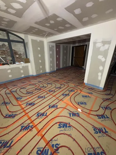 Installation d’une PAC air/eau et d’un plancher chauffant à Albi : la rénovation énergétique signée MT SERVICES, Lescure-d'Albigeois, MT SERVICES