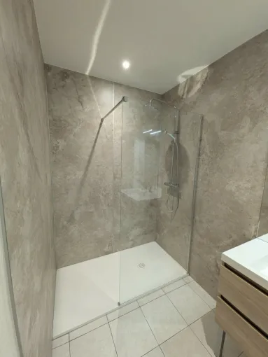 Rénovation salle de bain en salle d'eau à Albi : MT Services transforme votre espace, Lescure-d'Albigeois, MT SERVICES
