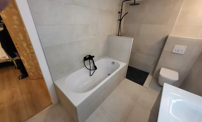 REALISATION D'UNE SALLE DE BAIN A ALBI, Lescure-d'Albigeois, MT SERVICES